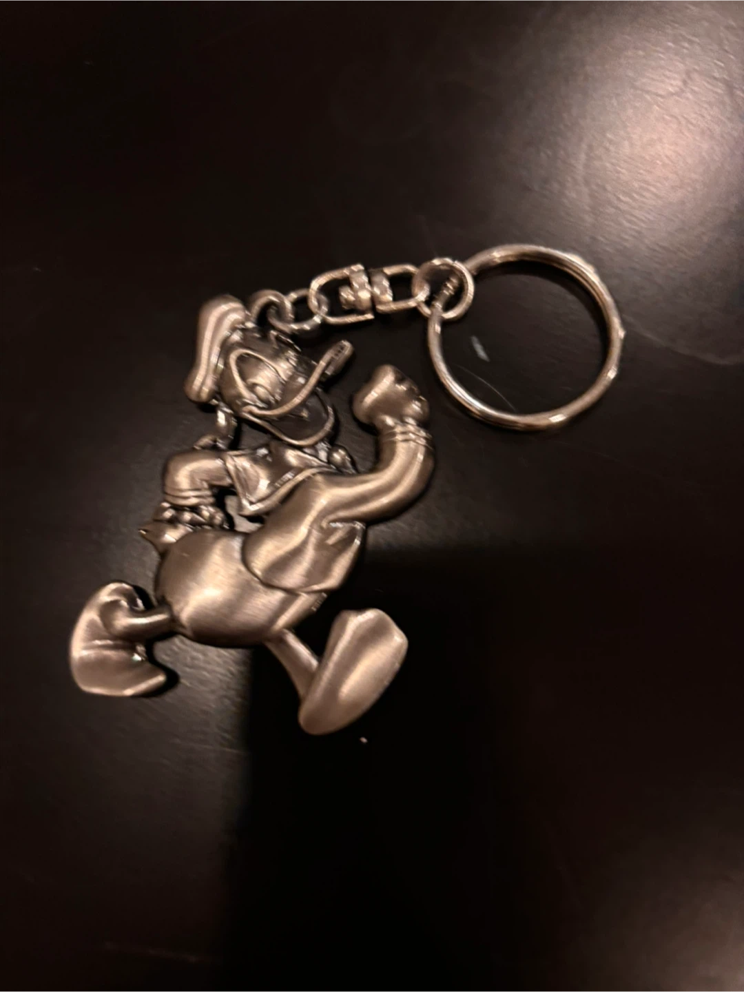 Disney Character Metal Keychains (Mickey, Minnie, Donald, Goofy) - photo 3