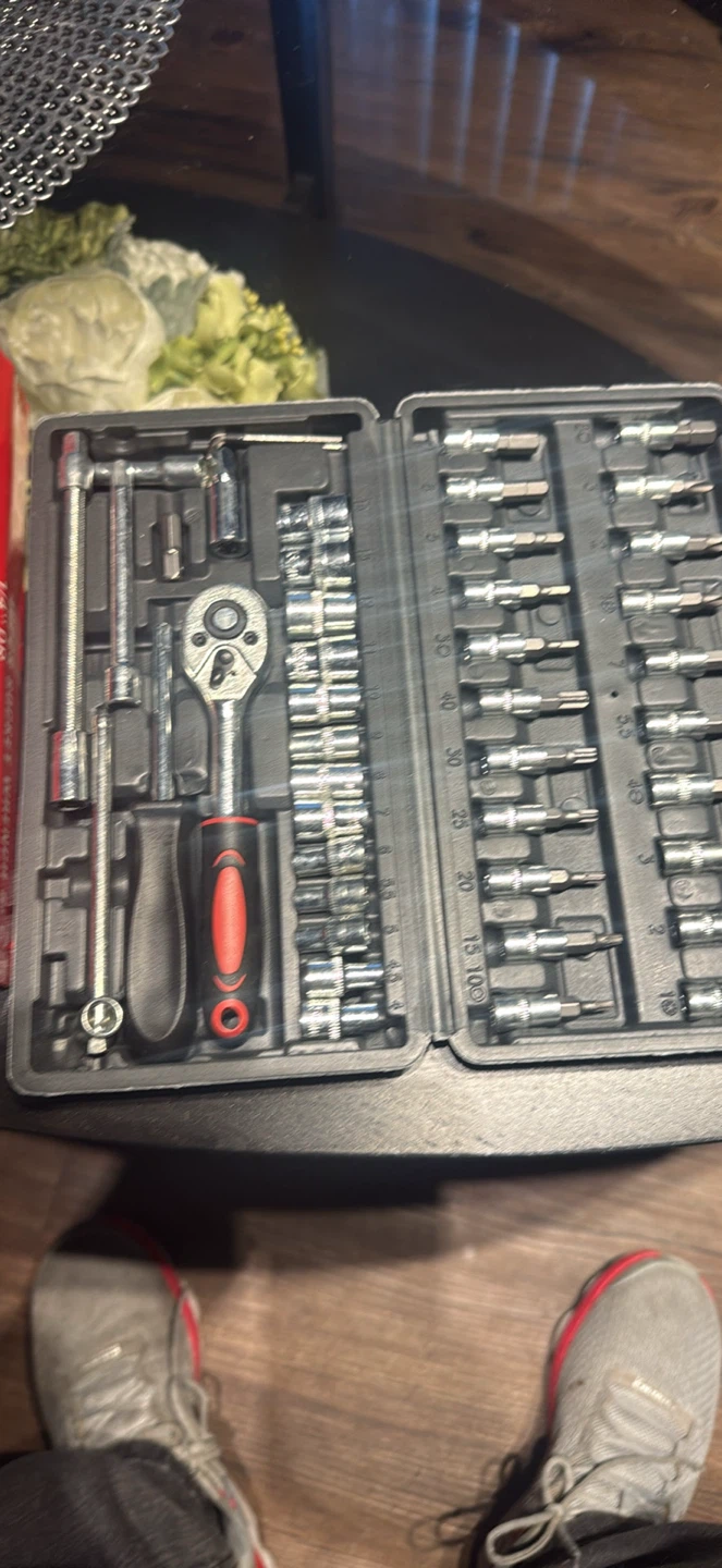 46 Piece Socket Wrench Set