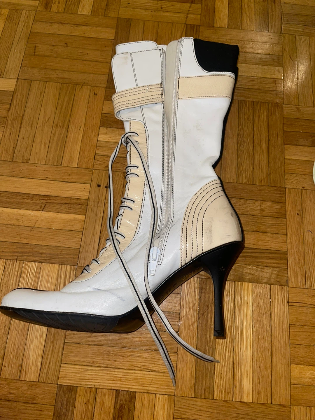 White and tan racing style heeled boots - photo 3