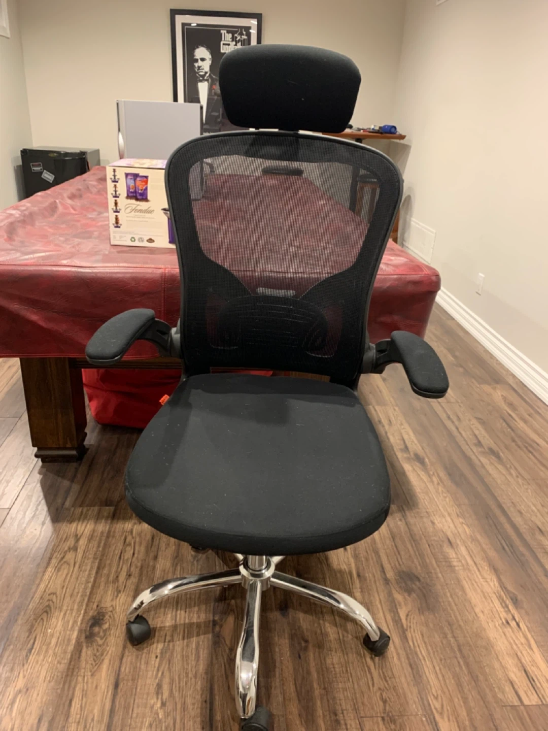 Black Ergonomic Mesh Office Chair with Headrest