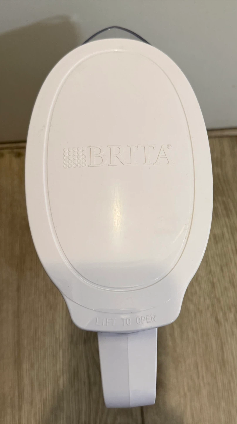 Brita Water Filtration Pitcher (5 cups) - photo 2