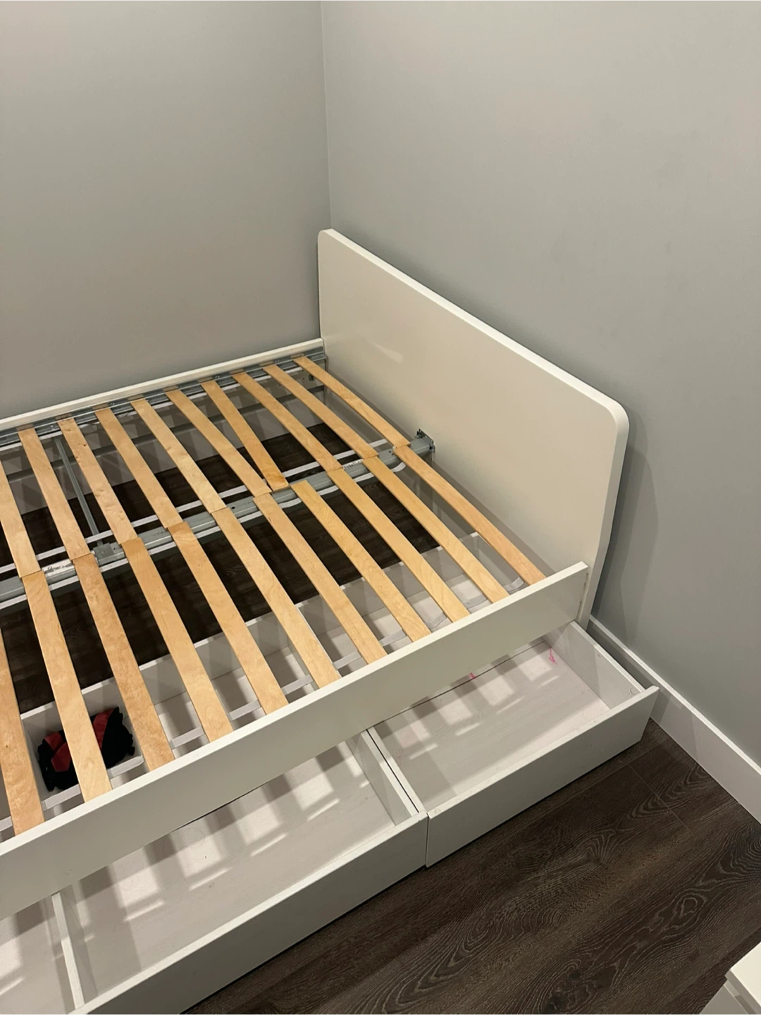 Ikea Double bed frame *Free delivery - photo 2