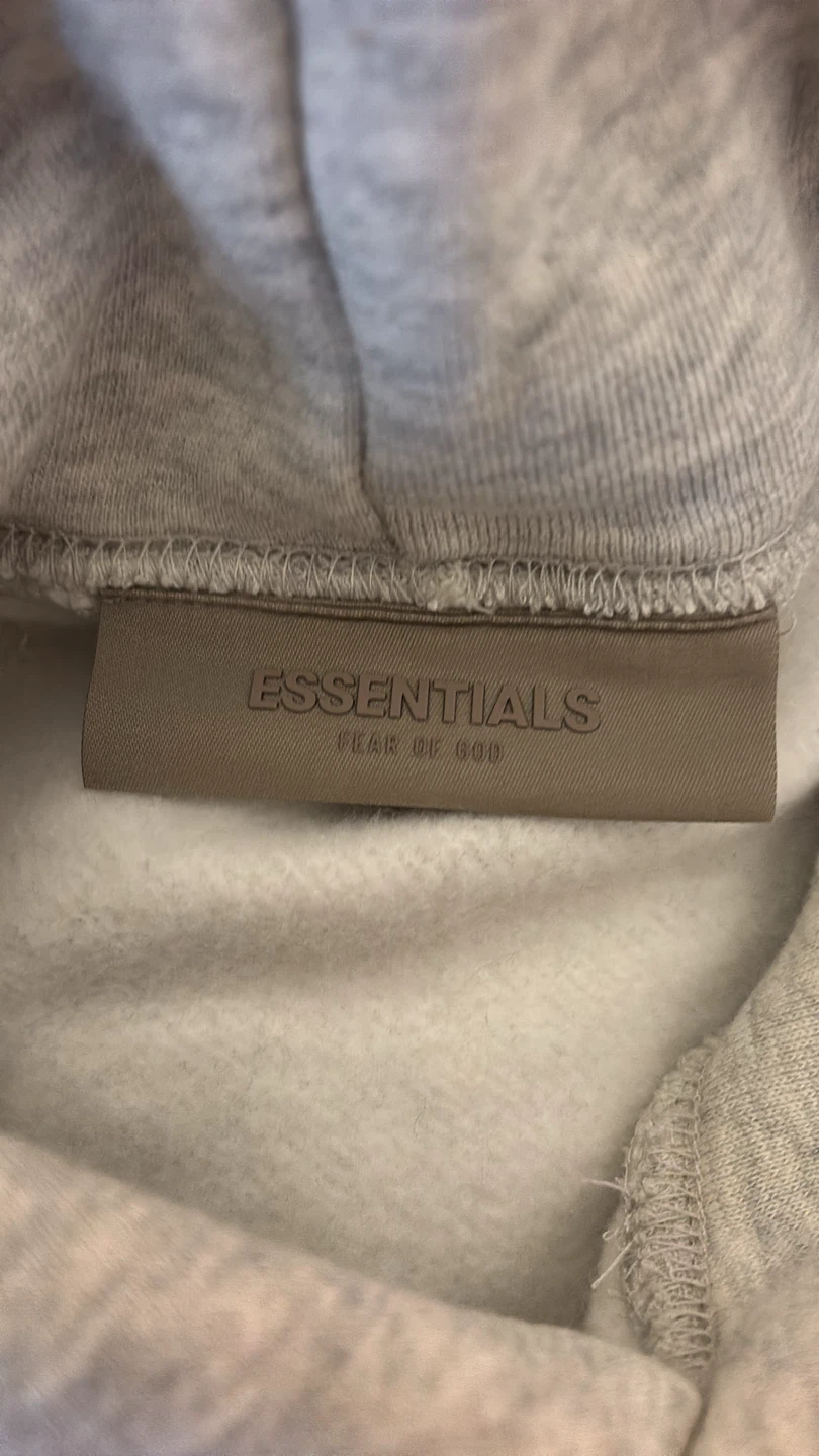 ESSENTIALS Fear of God Hoodie Grey - photo 5