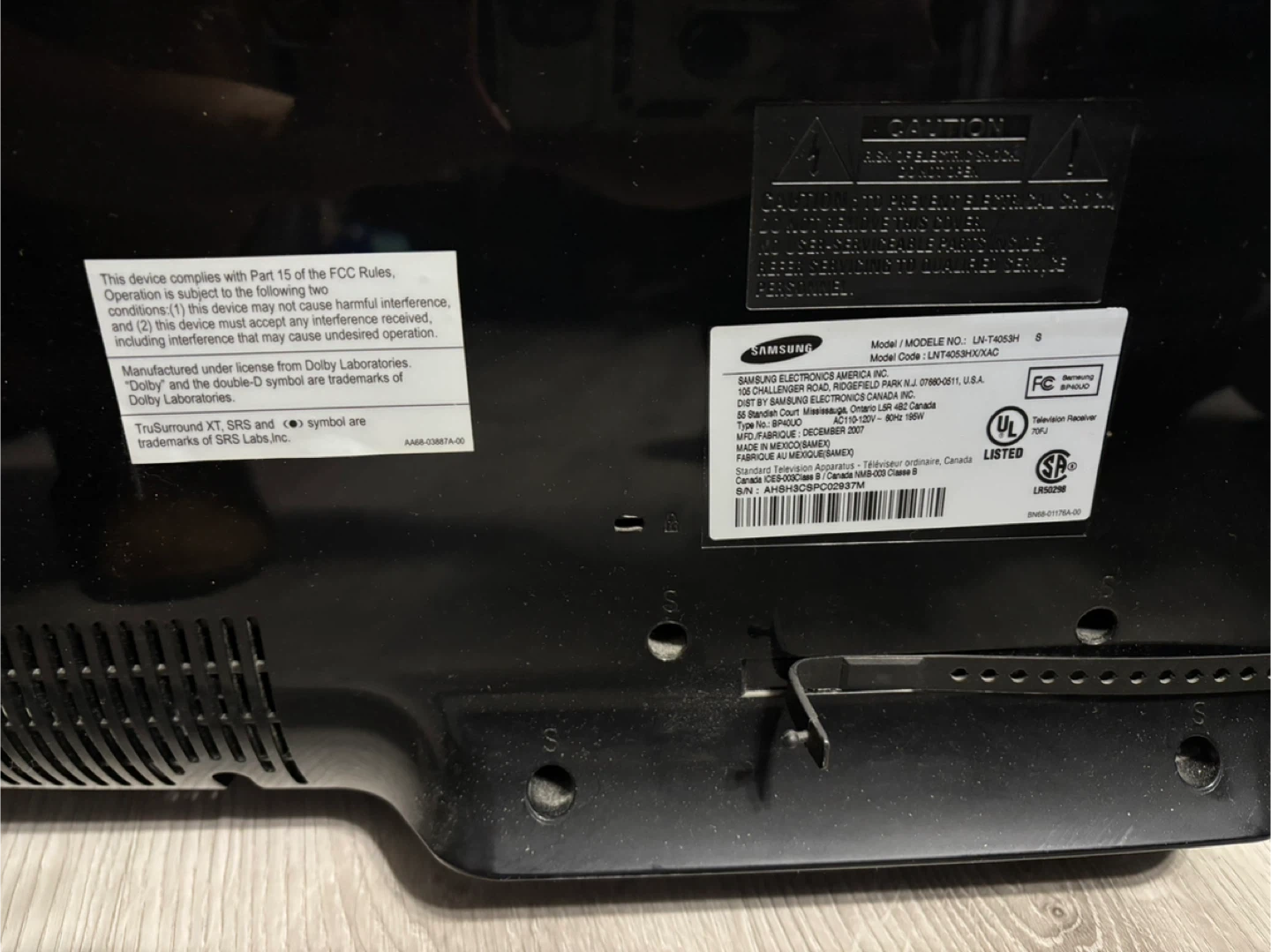 Samsung LN-T4053H 40-inch LCD Television - photo 4