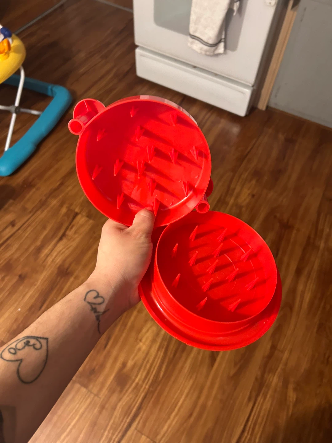 Pancake Batter Dispenser and chicken shredder - photo 3