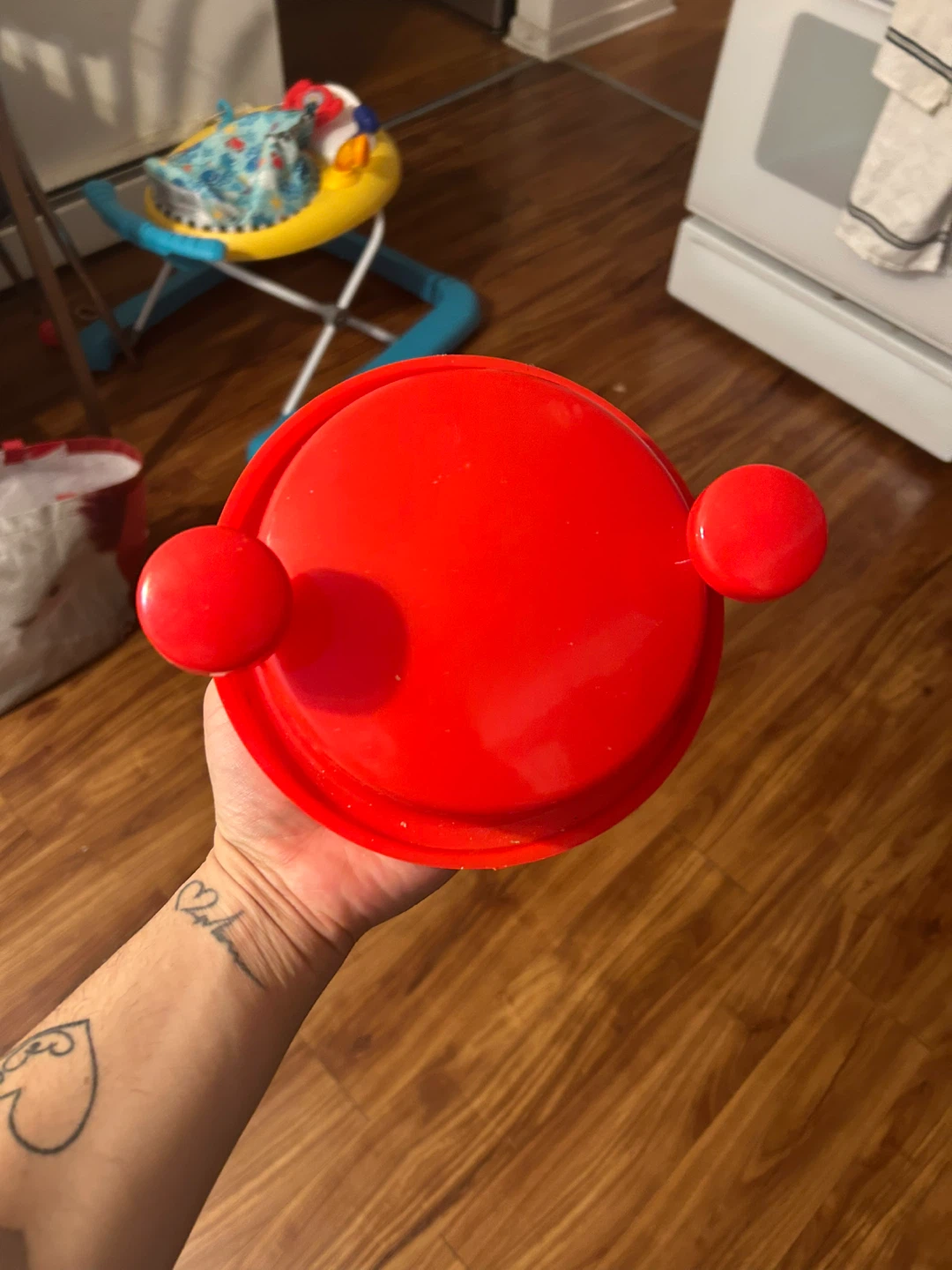 Pancake Batter Dispenser and chicken shredder - photo 2