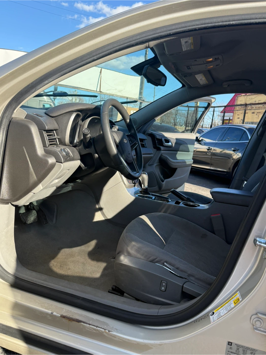2015 Chevrolet Malibu LS Sedan - photo 5