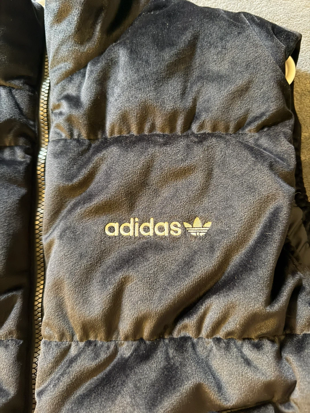 Adidas Velvet Puffer Vest Black Size S - photo 3
