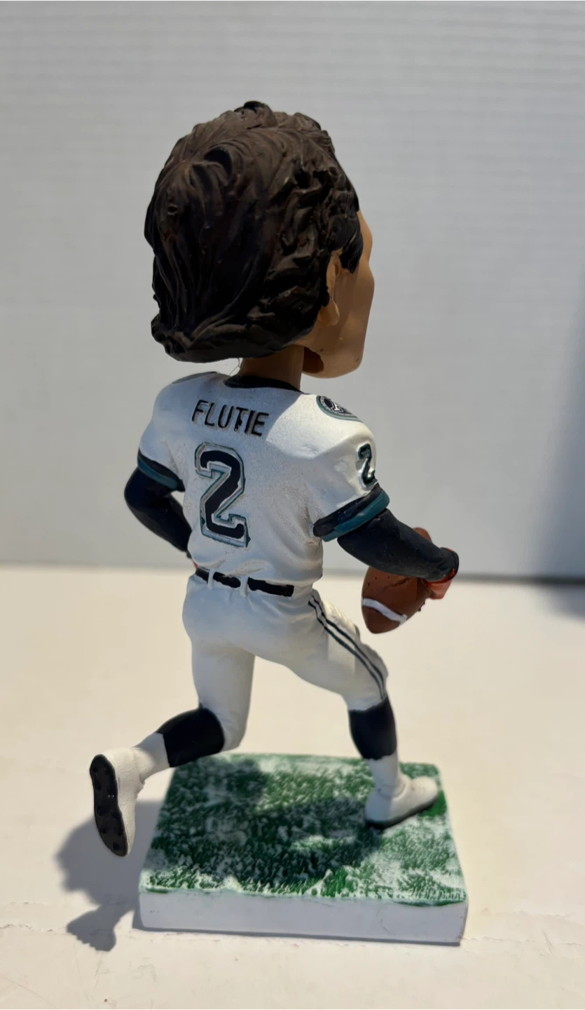 Doug Flutie 1996 & 1997 Grey Cup MVP Bobblehead - photo 4
