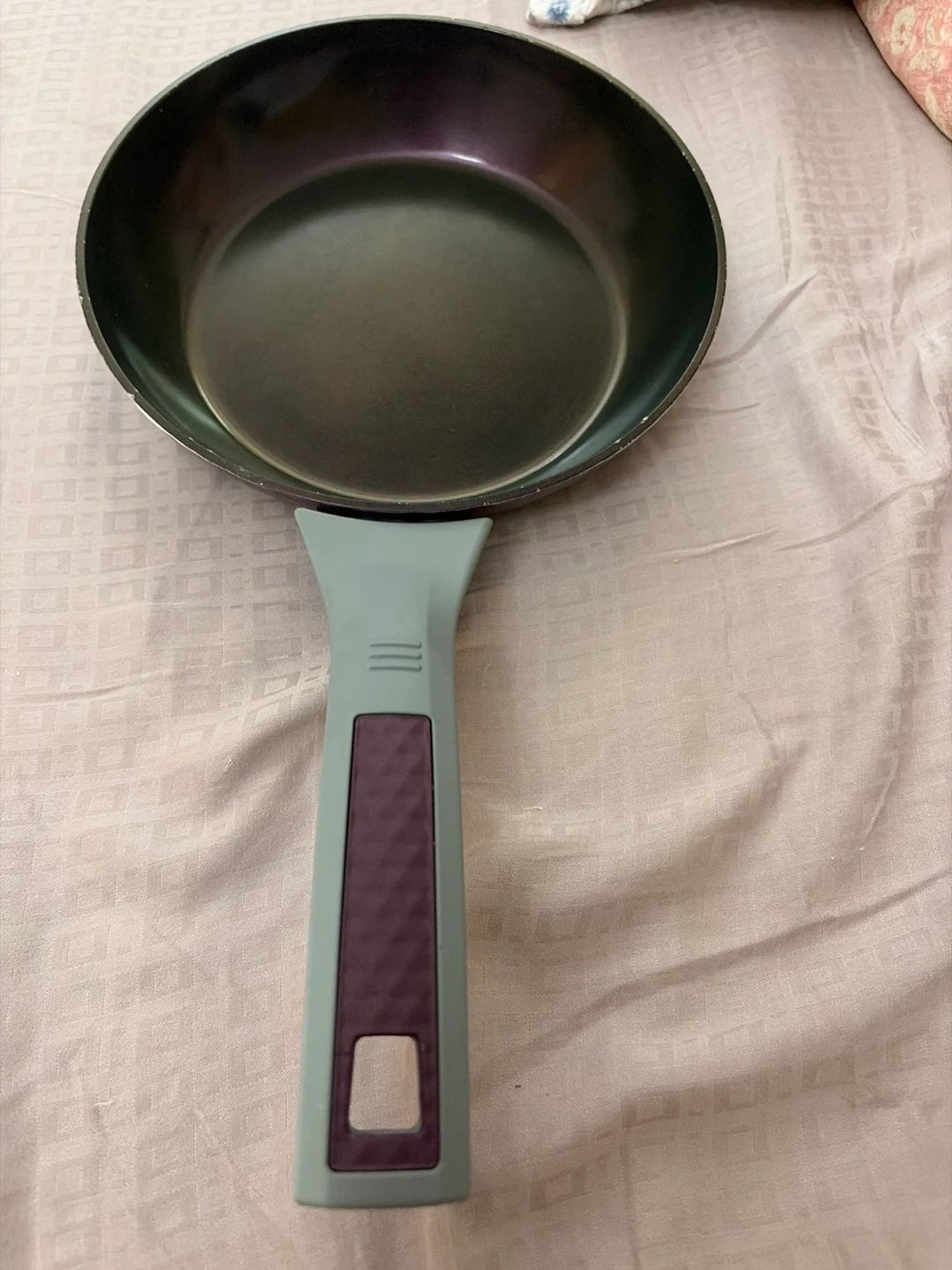 Small purple frying pan - photo 2