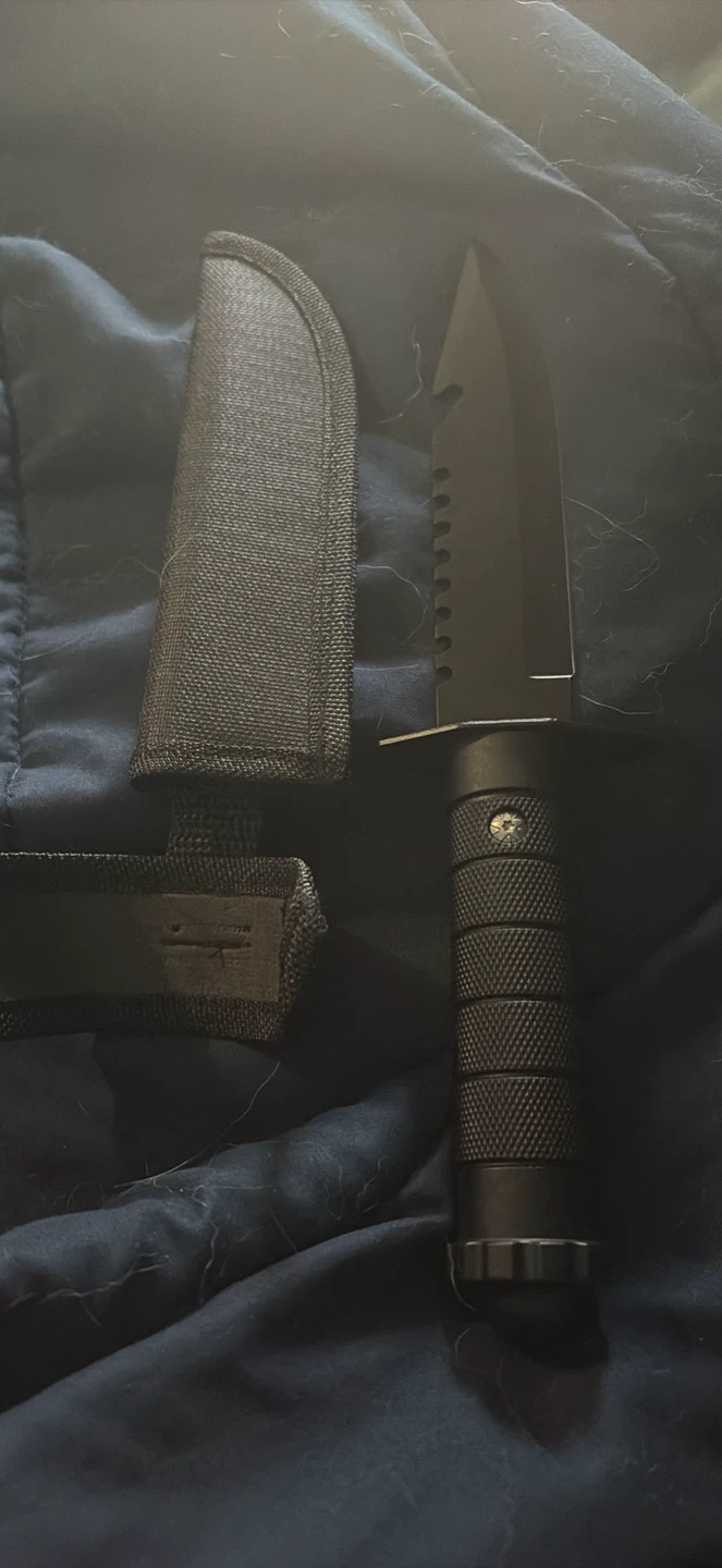 Survival Knife with Sheath
