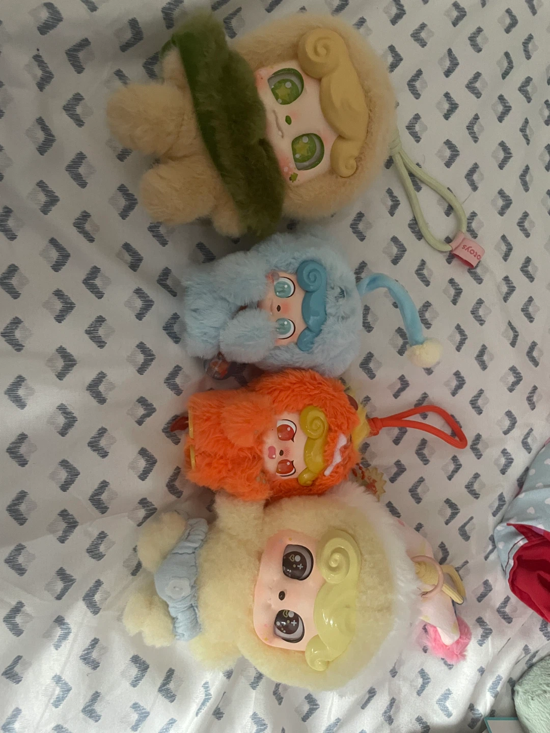 Pop Mart Labubu Keychain Plush Toy - photo 5