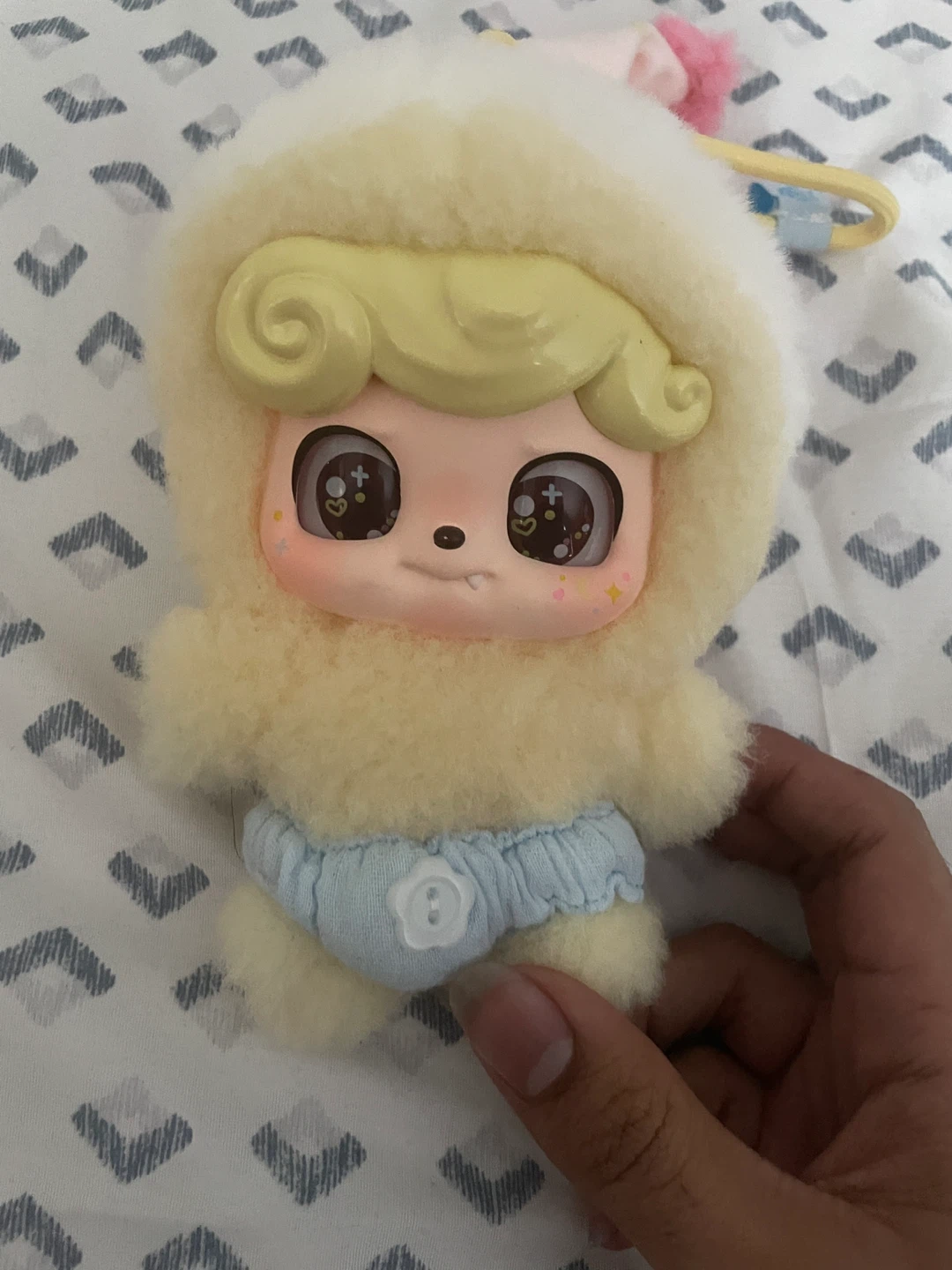Pop Mart Labubu Keychain Plush Toy - photo 3