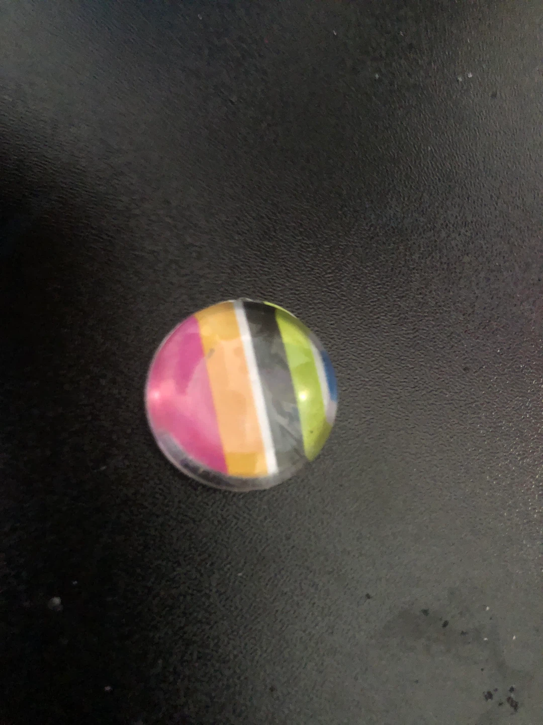 Striped Round magnet