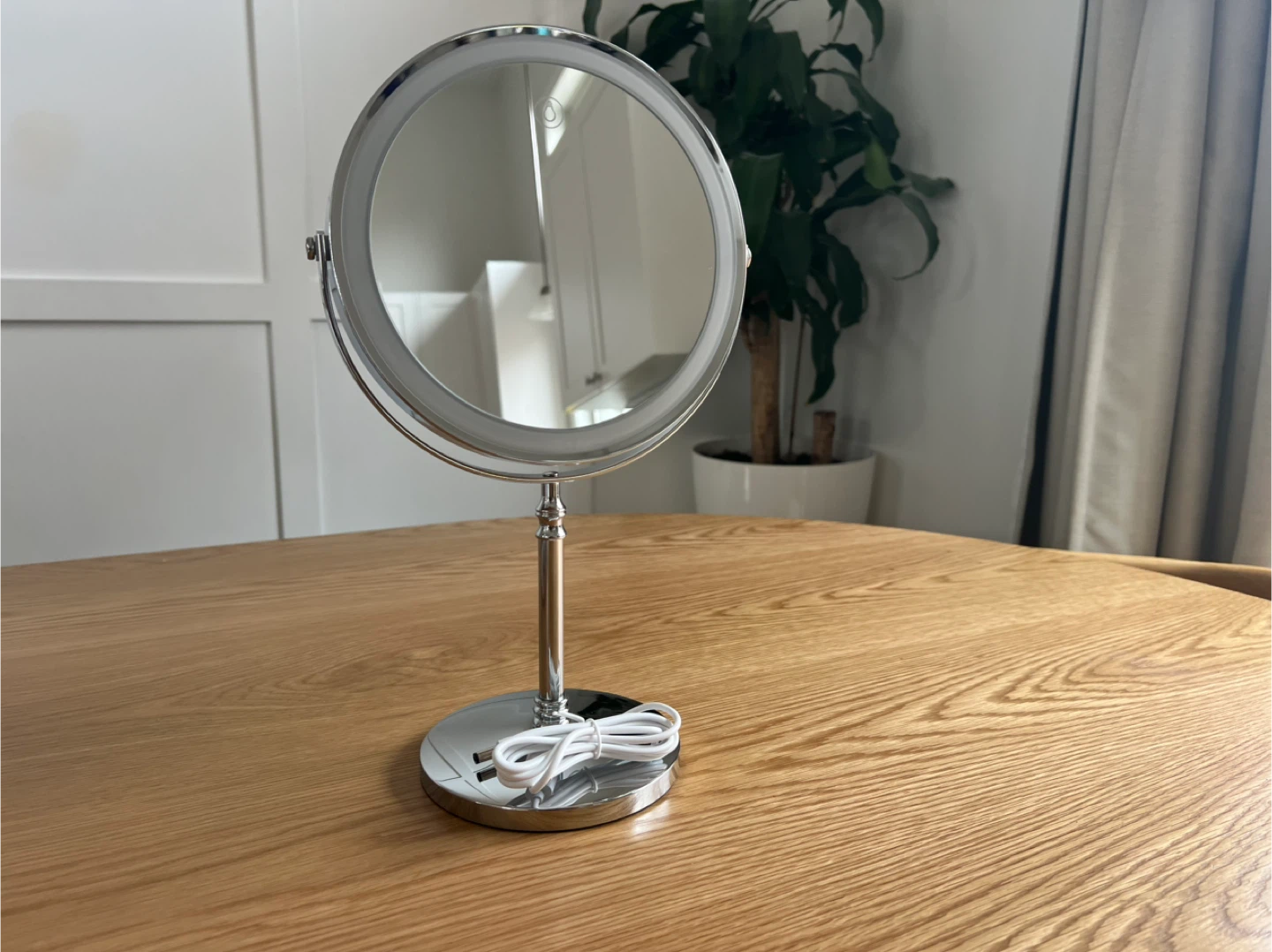LED Makeup Mirror - 8 Inch, 10x Magnification - photo 5