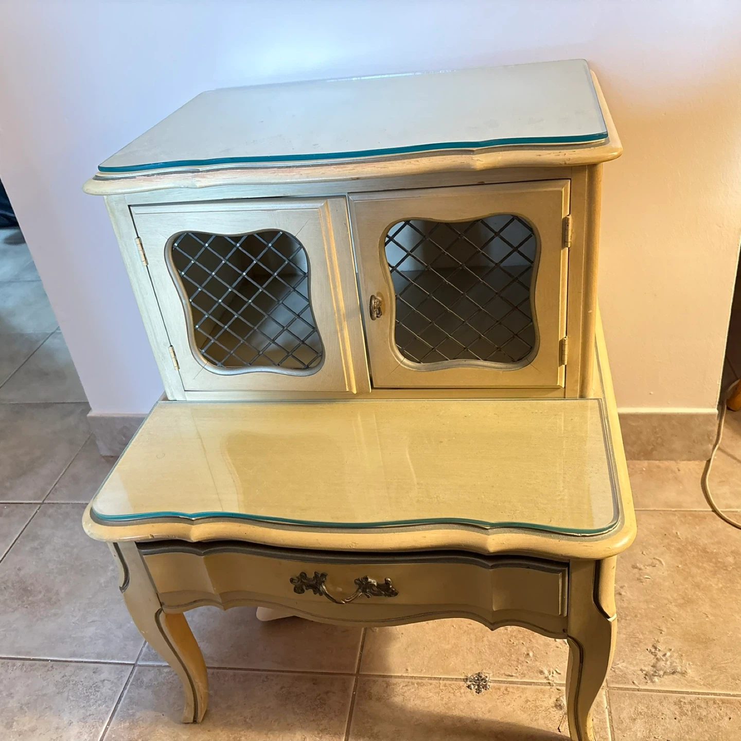 Cream French Provincial Dresser with Mirror - photo 4