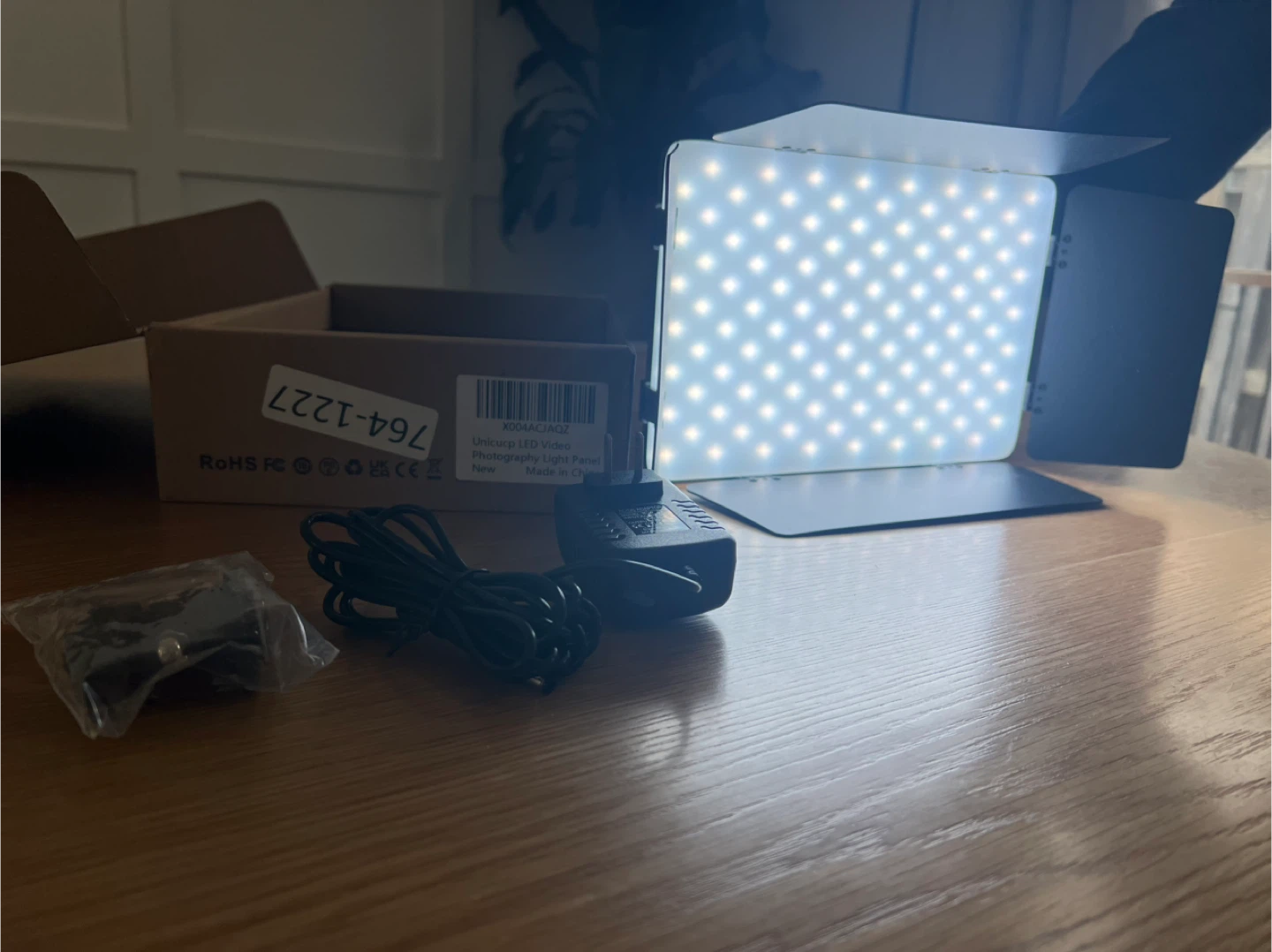 Unicarp LED Video Photography Light Panel - photo 2