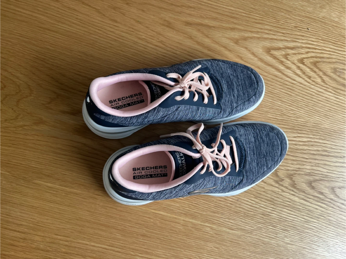 Skechers Go Walk Women's Sneakers Size 8.5 Blue Pink - photo 5