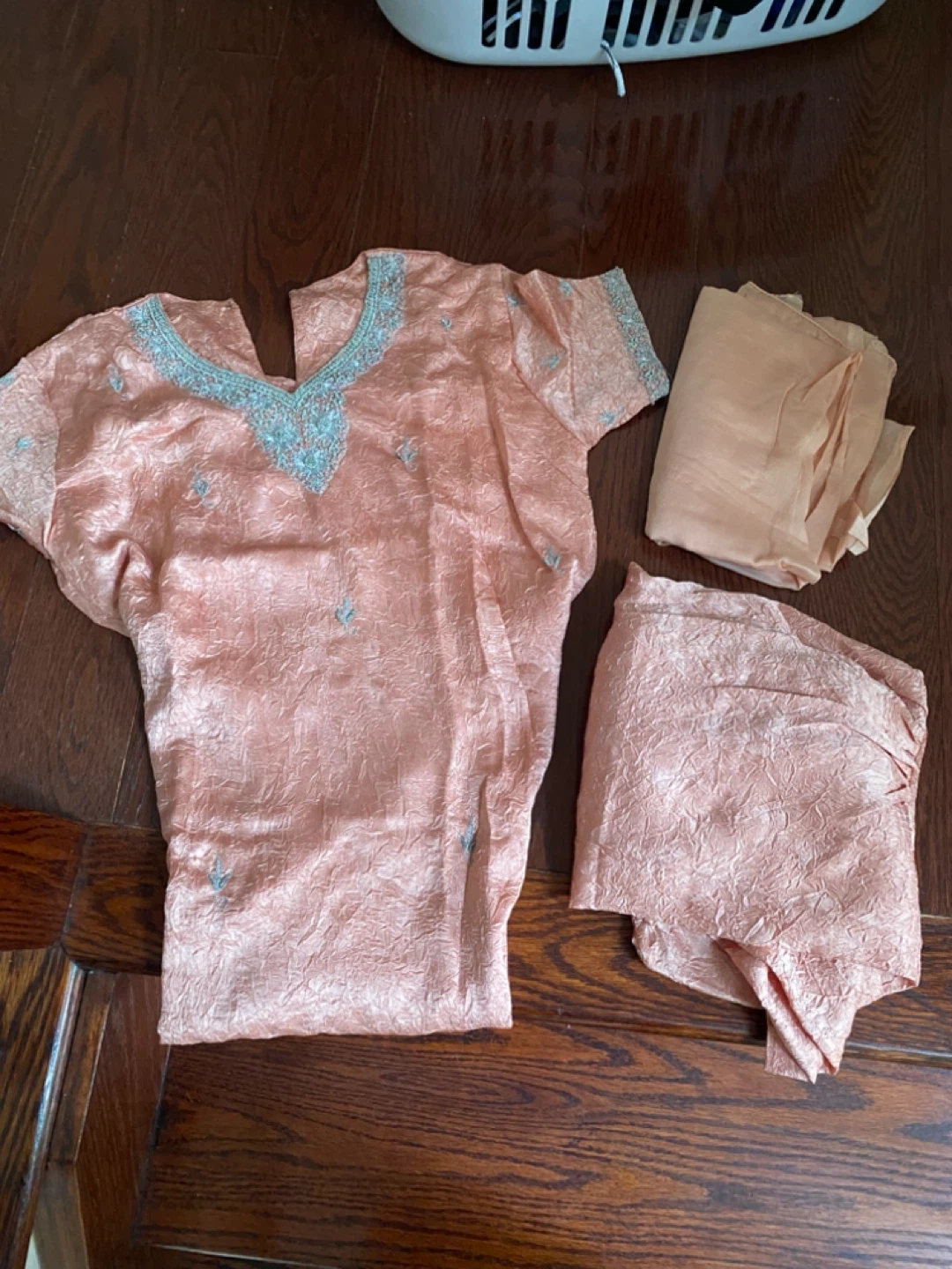 Women's Embroidered Kurti Set with Pants and Scarf - photo 2