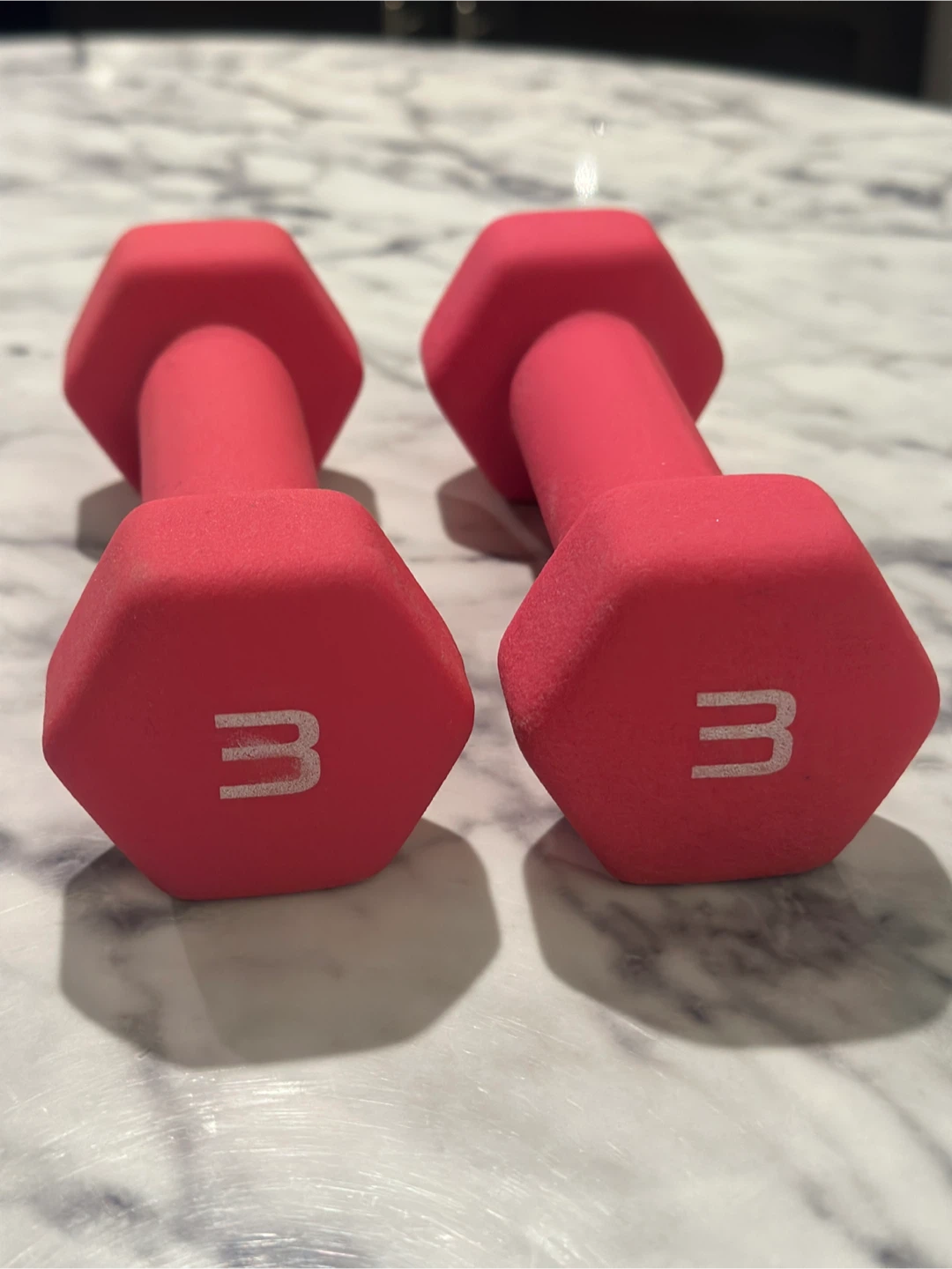 Moving sale /dumbbell 4lb