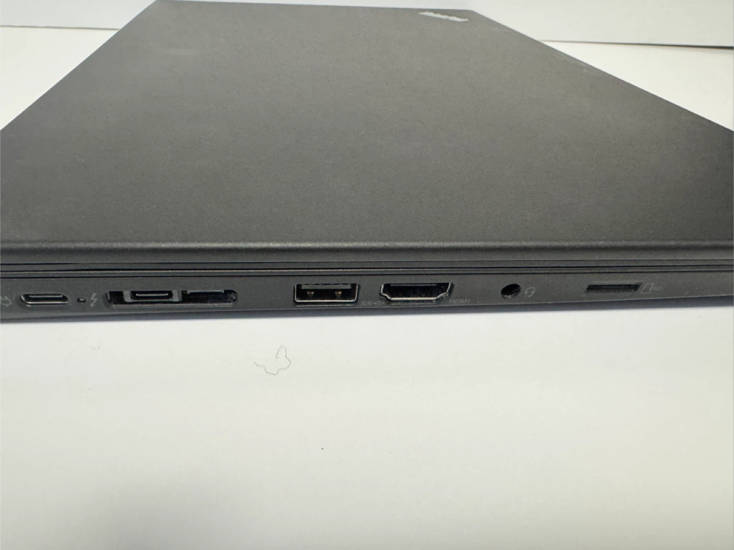 Lenovo ThinkPad P14s (Intel Core i7) - photo 3