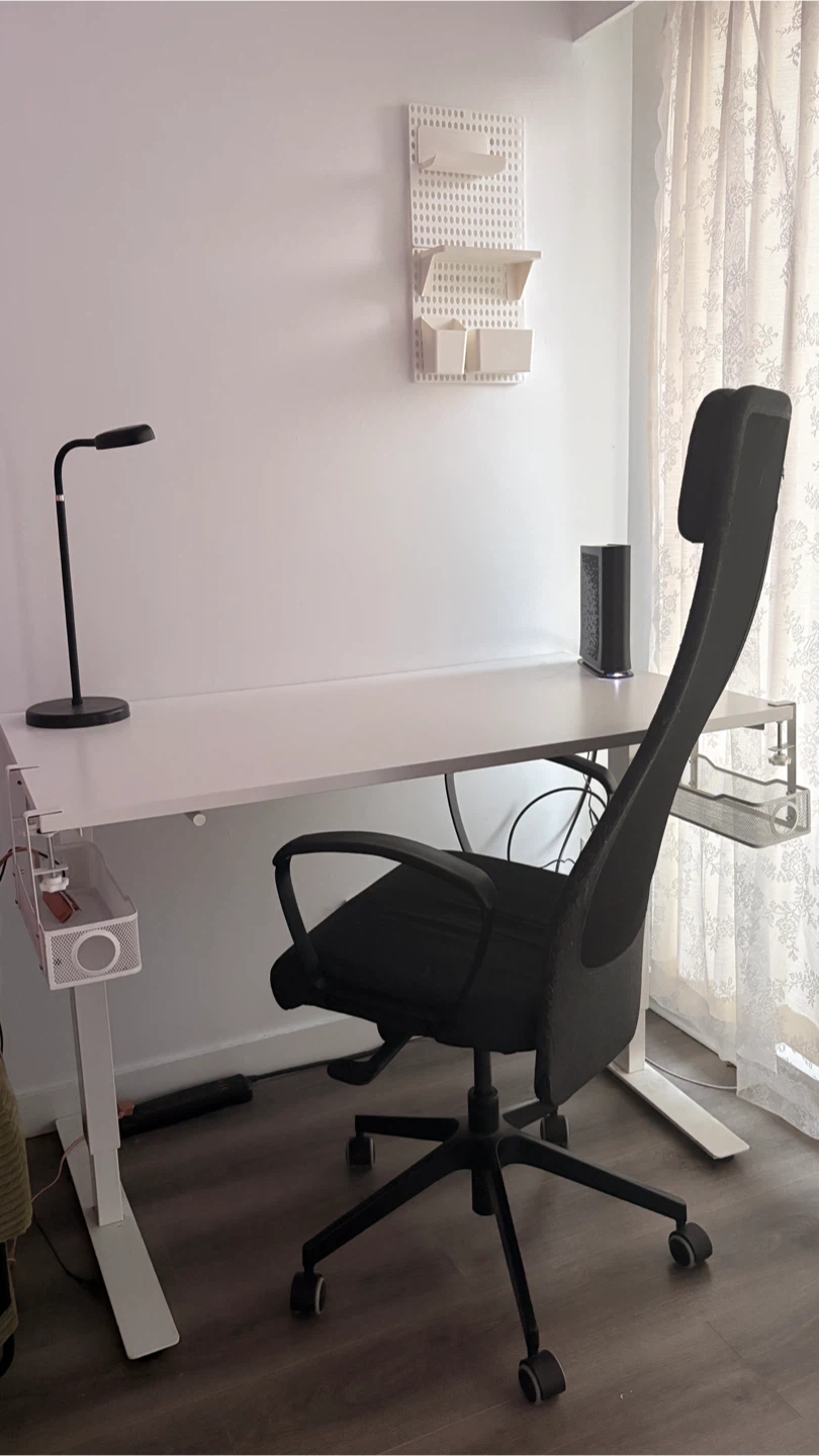 White Standing Desk + Chair + Cord Organizer - photo 4