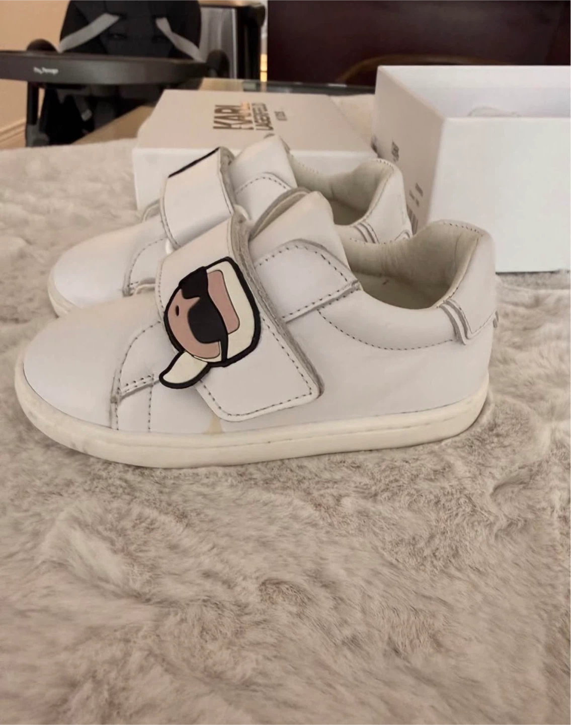 Karl Lagerfeld Kids Sneakers – Size 24