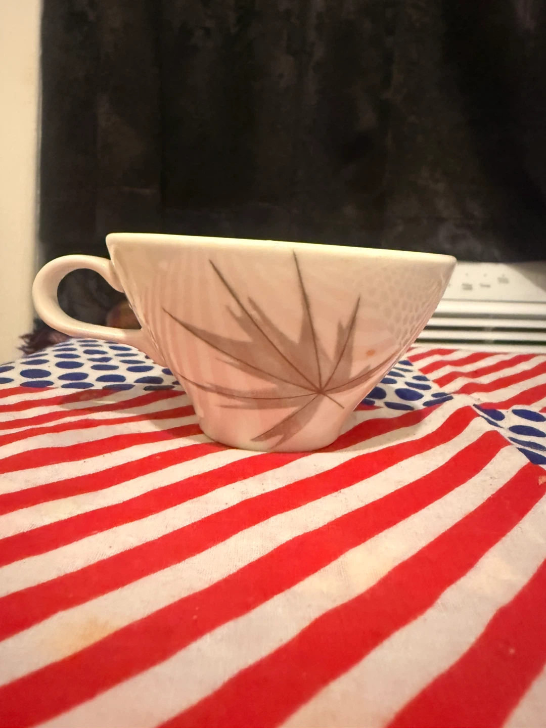 Maple Leaf Design mug - photo 2