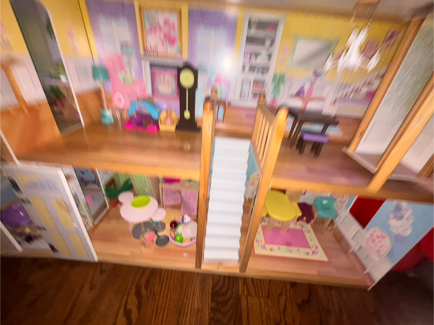 Dollhouse with Furniture - photo 4