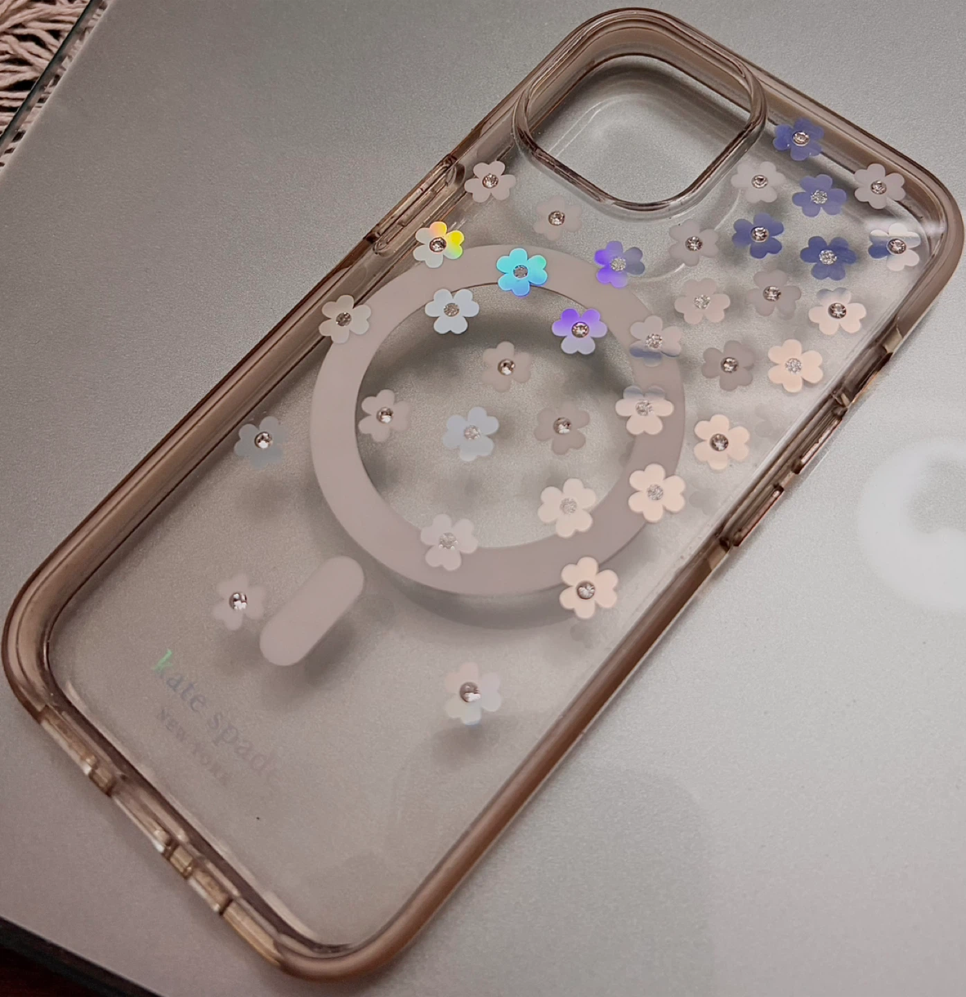 🥕Kate Spade iPhone 14 Case - photo 4