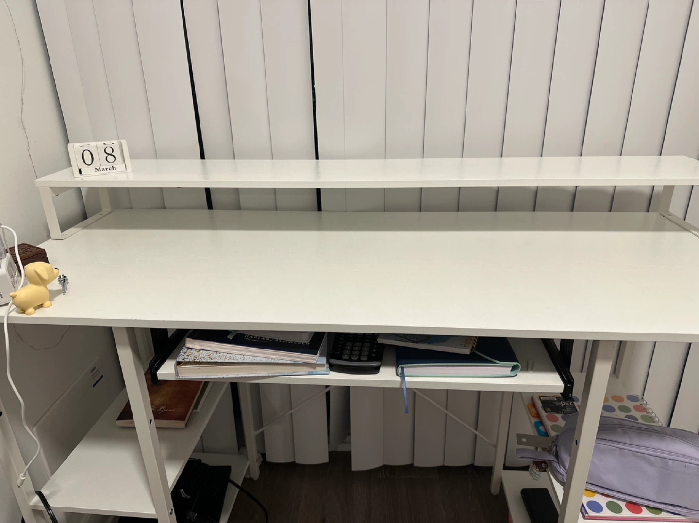 White computer desk with shelves and chair - photo 5