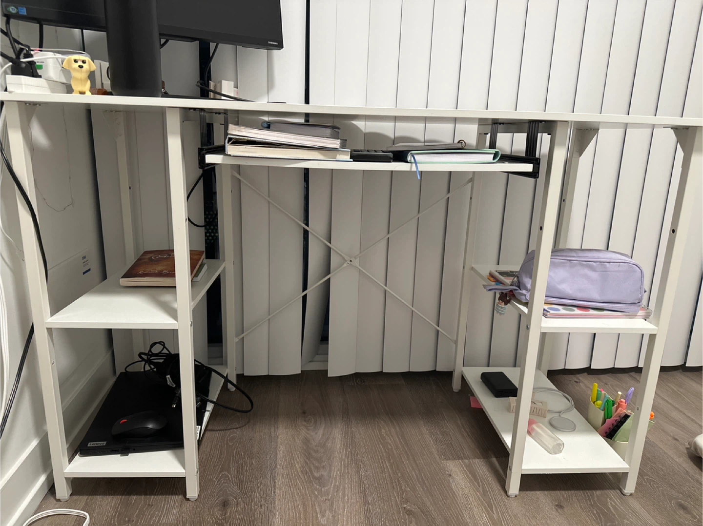 White computer desk with shelves and chair - photo 4