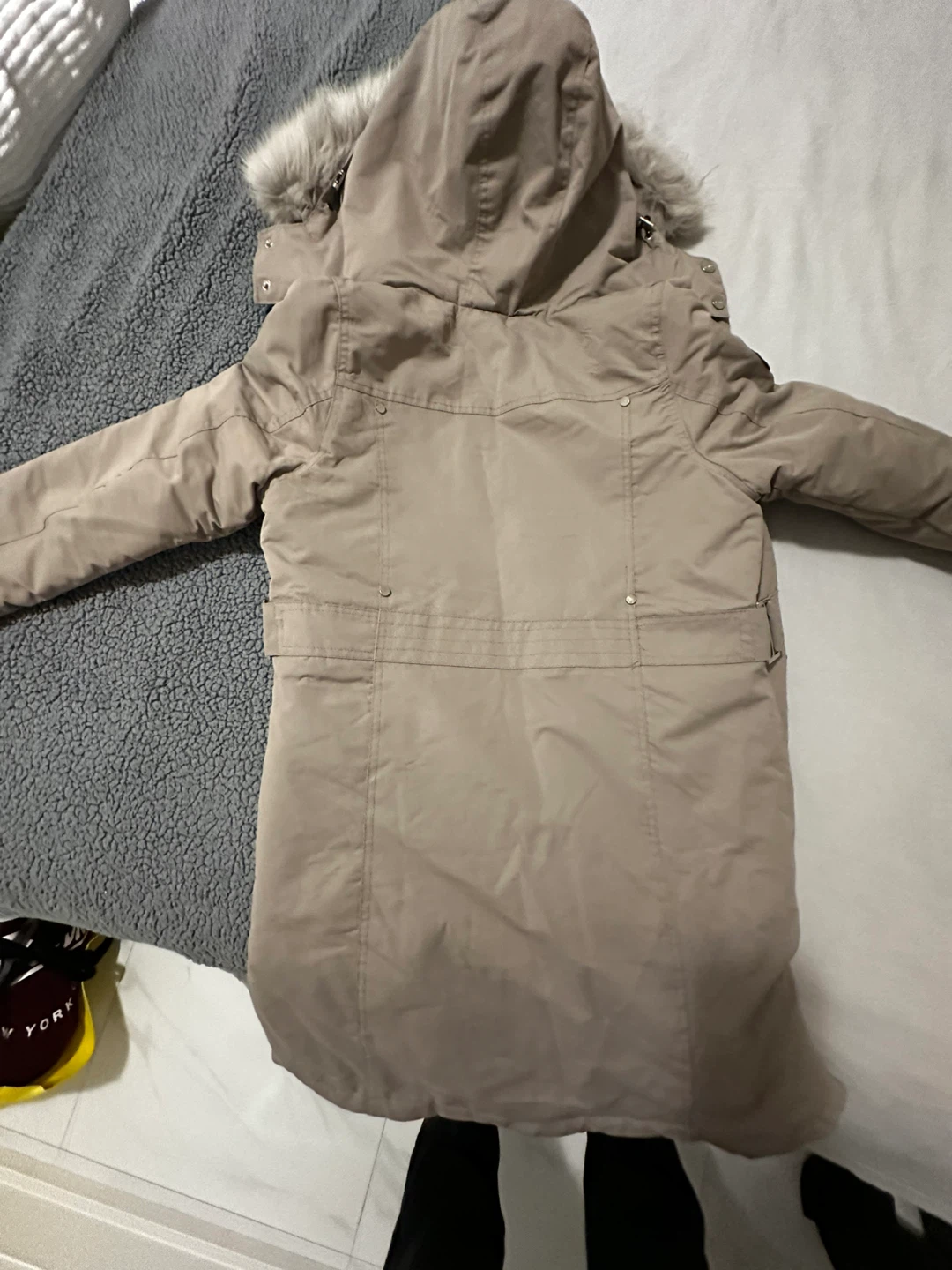 Canada weather gear - photo 4