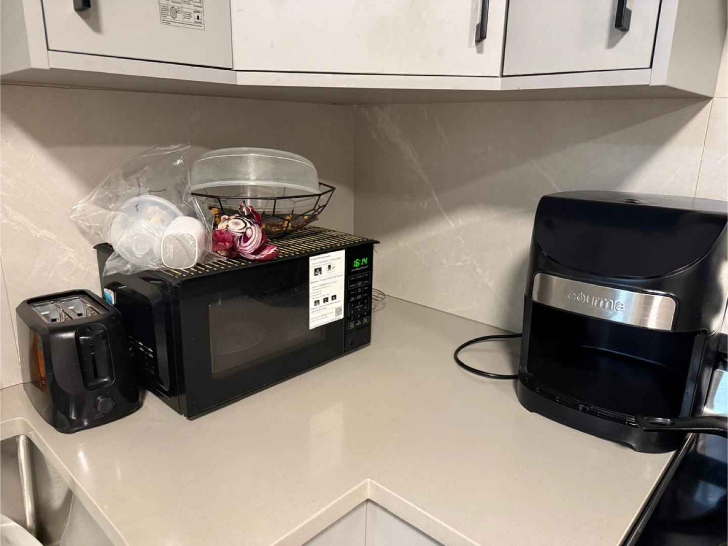 Microwave, Gourmia Air Fryer, and Toaster