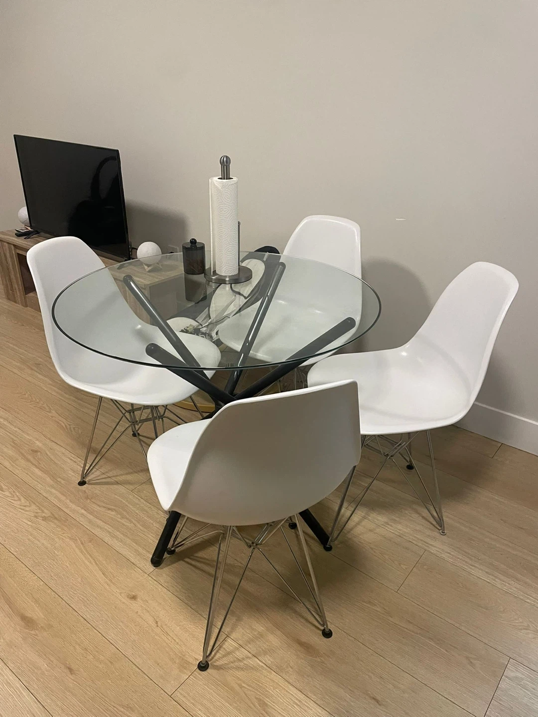 Glass Dining Table with 4 White Chairs