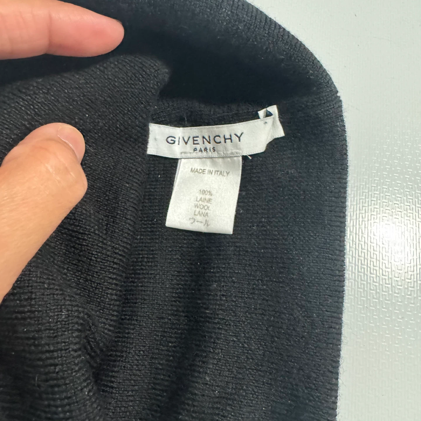 Givenchy Black Wool Beanie - photo 2