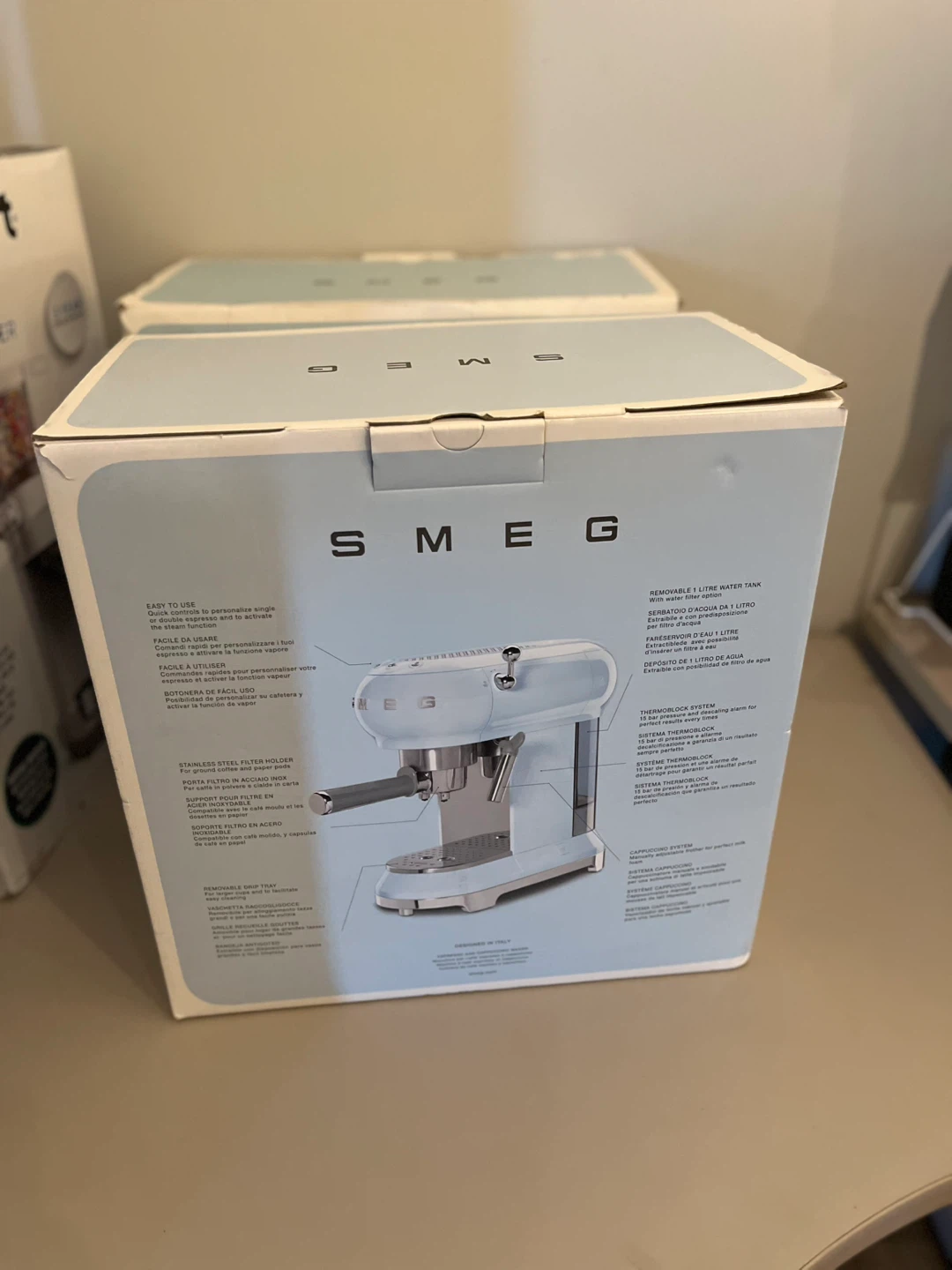 Smeg Espresso Machine - white