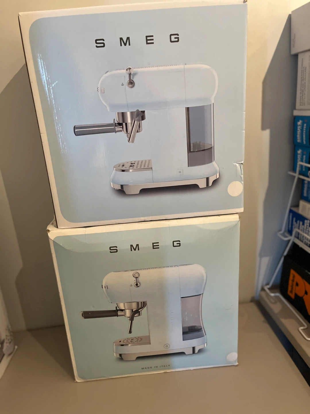 Smeg Espresso Machine - white - photo 2