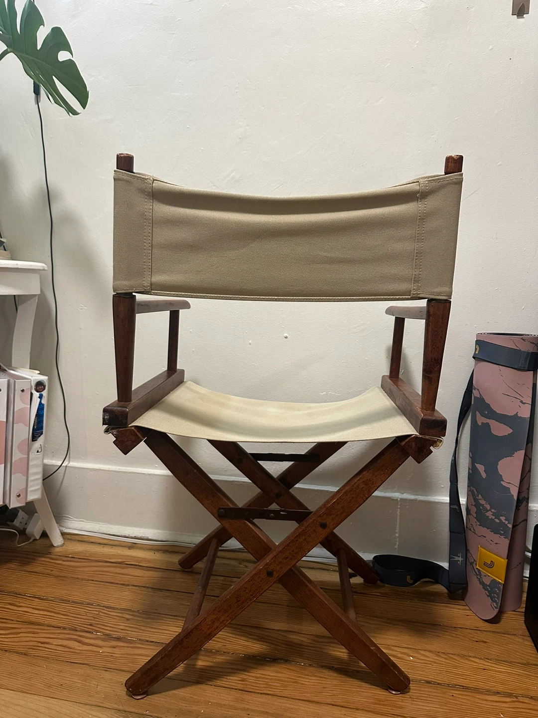 Director’s chair - photo 2