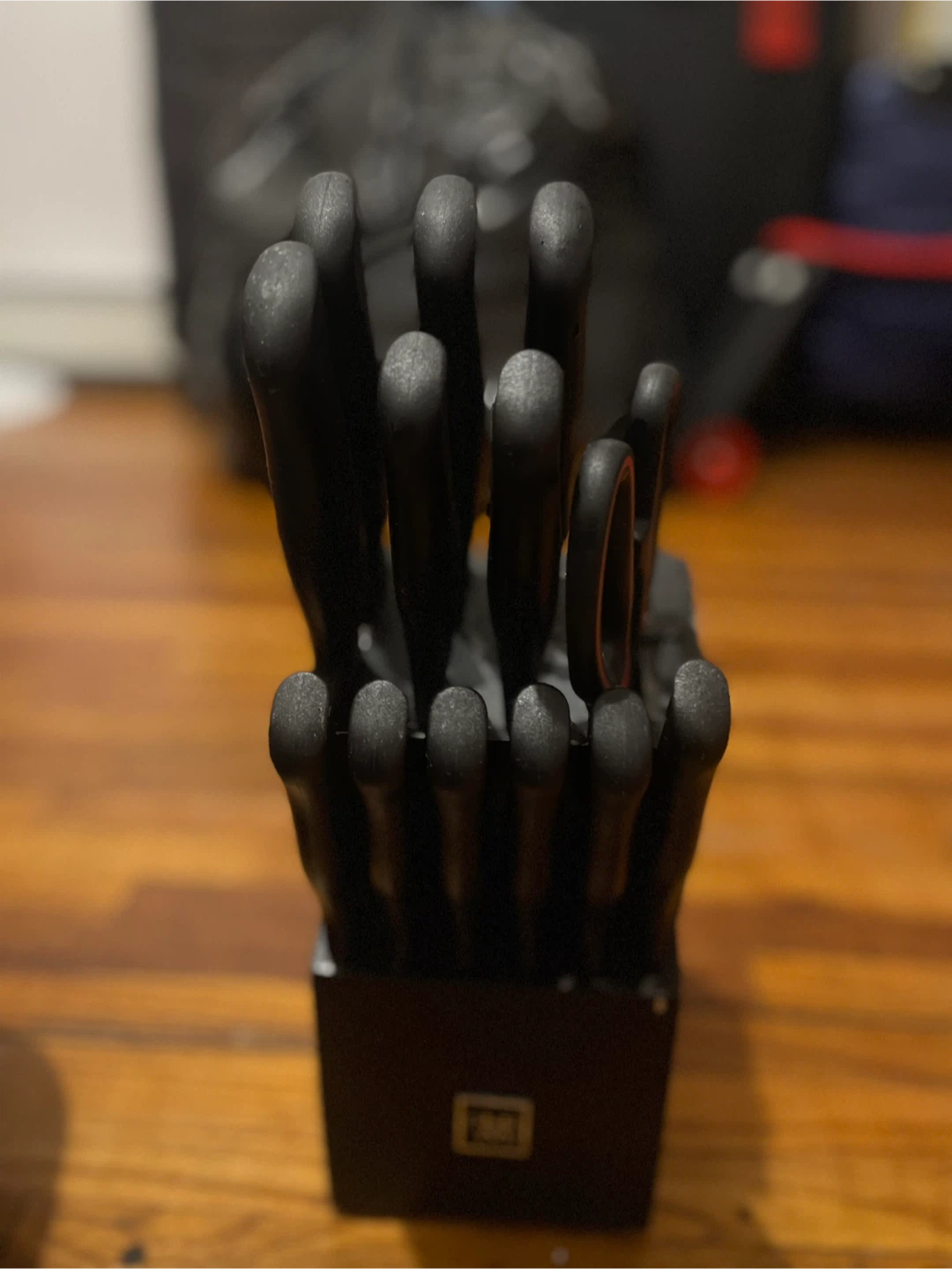 Black Knife Block Set with Kitchen Shears - photo 3