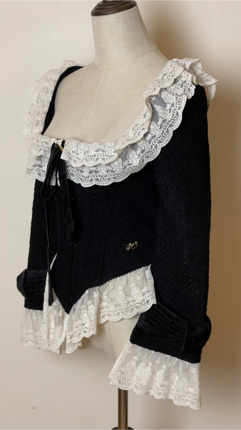 Lacemade - Black and White Lace Trim Corset Top - photo 4