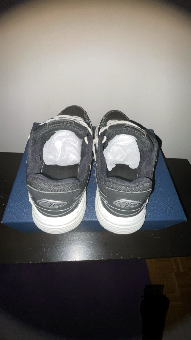 B30s size 43 looking for a trade, only shoes - photo 2