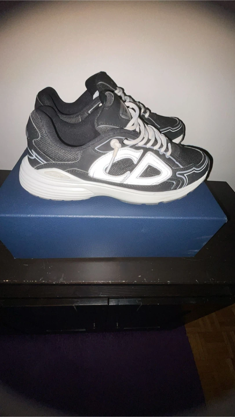 B30s size 43 looking for a trade, only shoes - photo 3