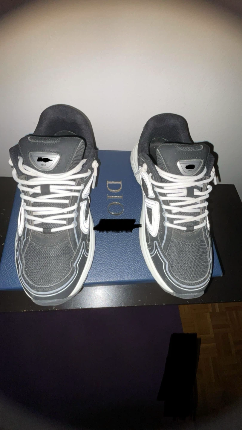 B30s size 43 looking for a trade, only shoes