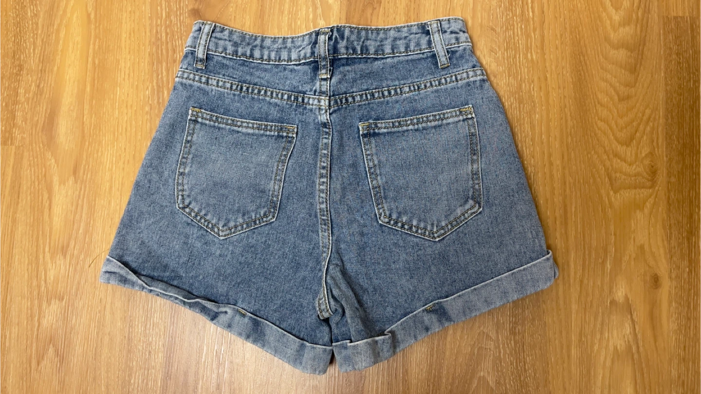 Women's Denim Jean Shorts Size 27 - photo 3