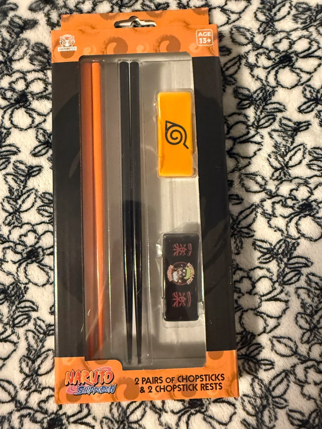 Naruto Shippuden Chopsticks and Rests Set