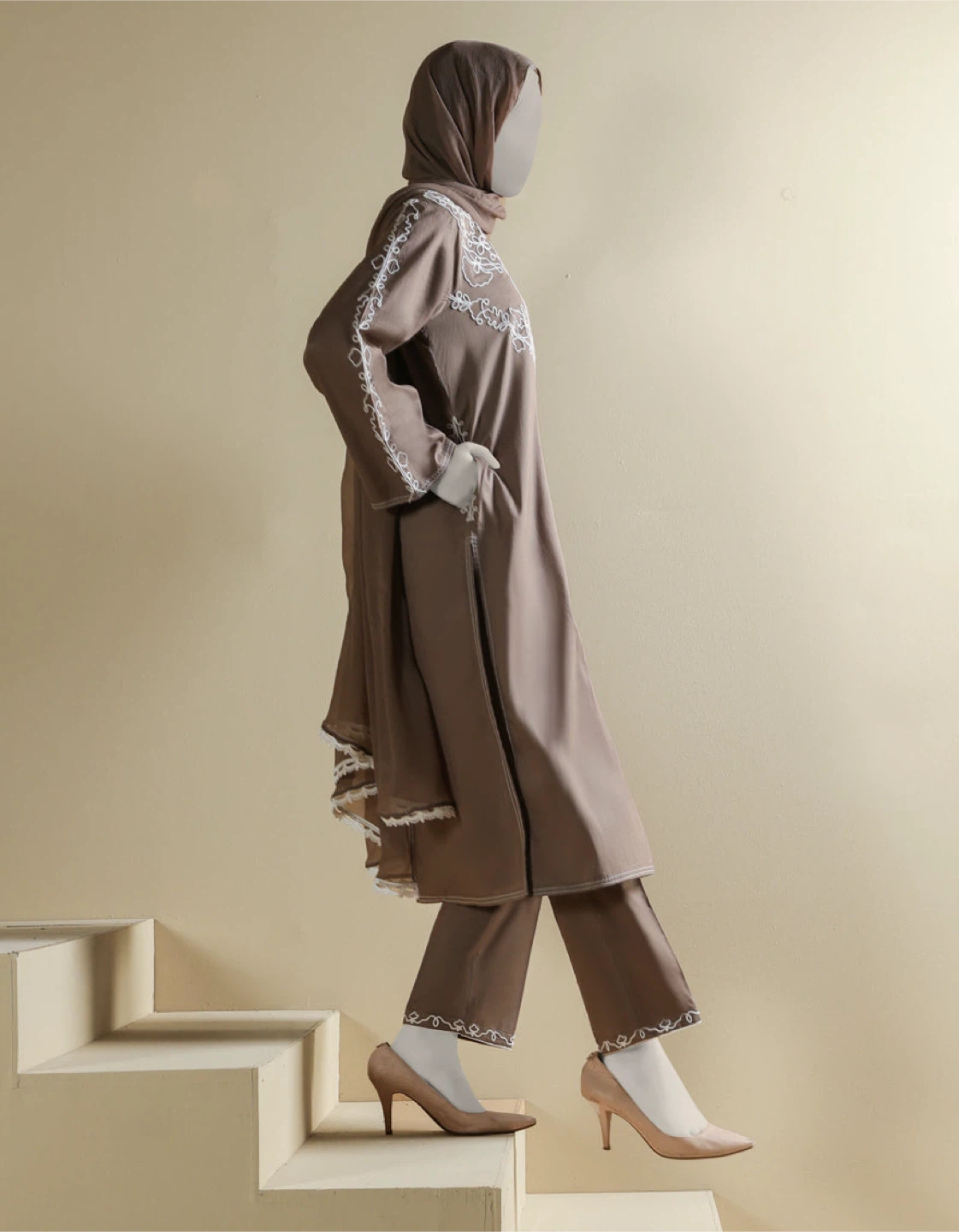 Brown Embroidered 3-Piece Suit - photo 4