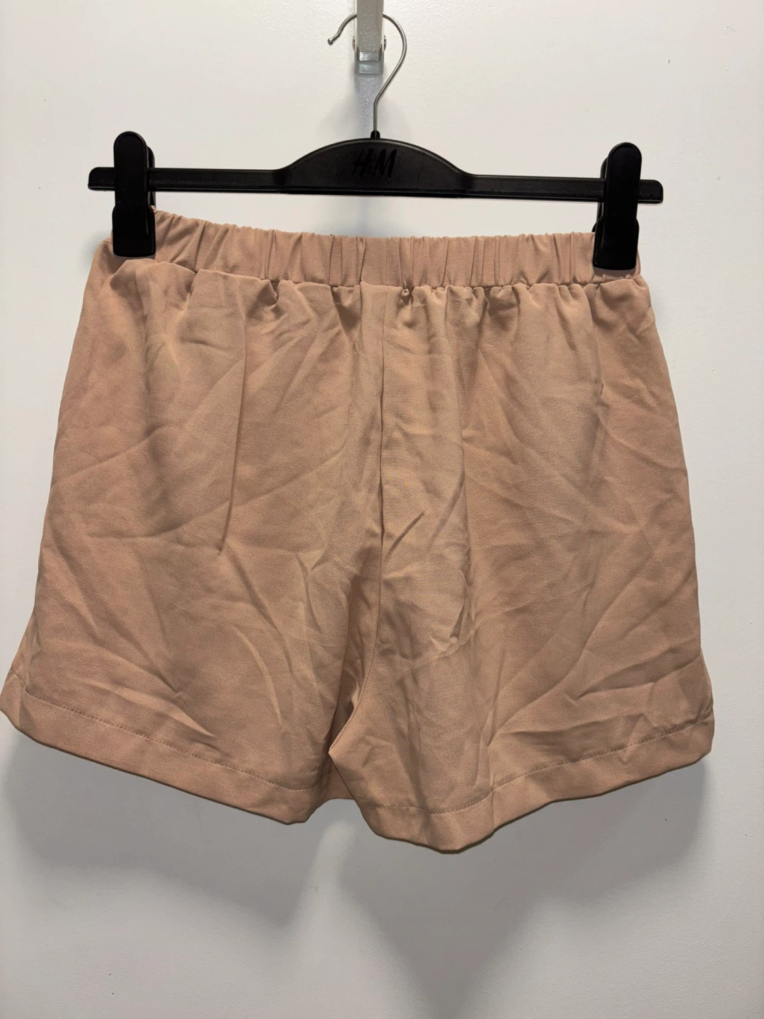 SHEIN Beige Puff Sleeve Crop Top and Shorts Set - Size S - photo 5