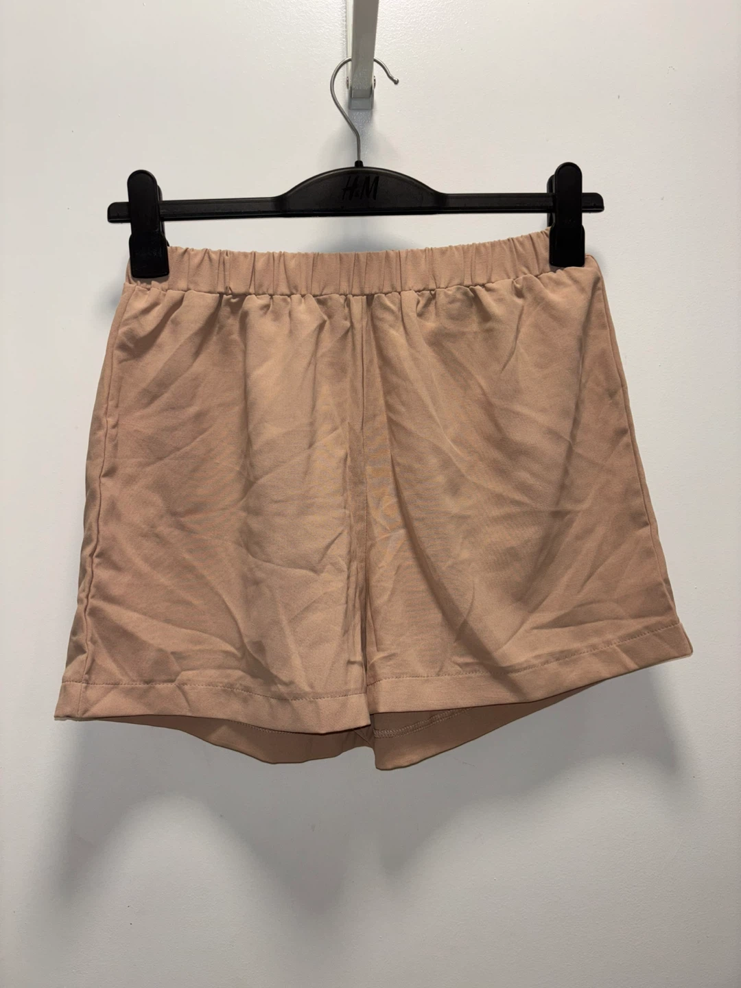 SHEIN Beige Puff Sleeve Crop Top and Shorts Set - Size S - photo 4