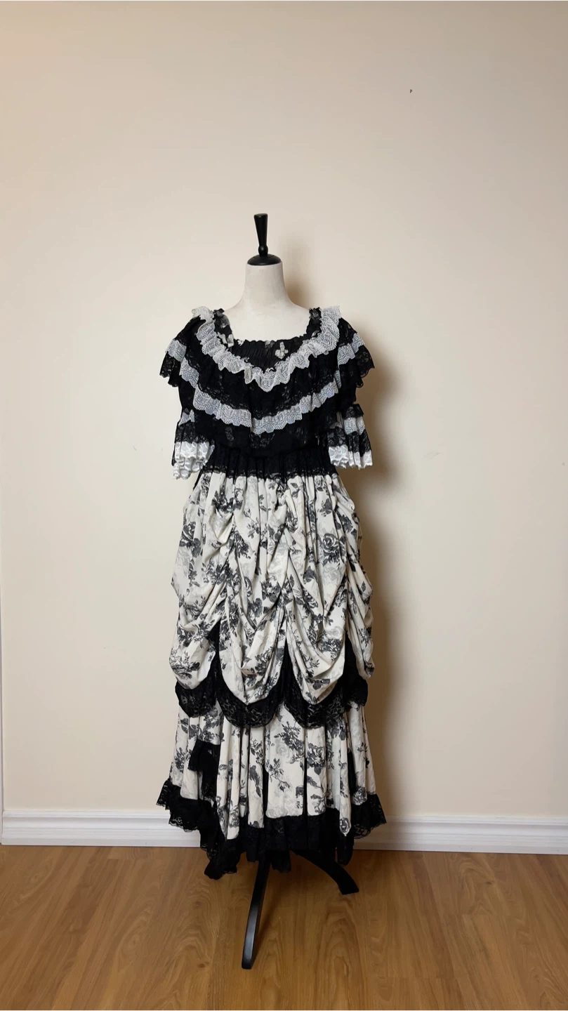 Victorian Style Dress with Ruffle and Floral Print